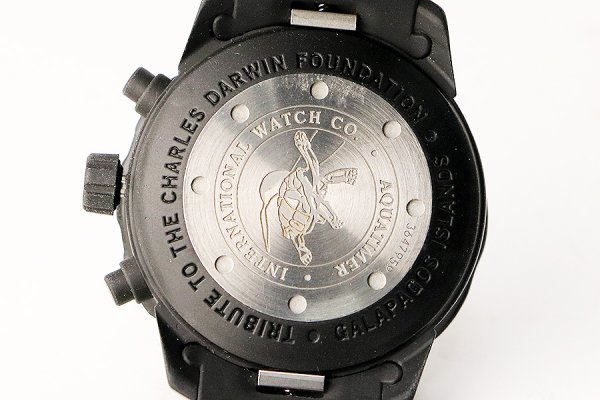 ＩＷＣ　アクアタイマー２０００　クロノ　ＩＷ３６７６７０５　黒文字盤　ガラパゴス限定　裏面拡大