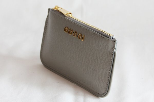 グッチ　スクリプト ジップキーケース 790102 0416 グレー　サイド