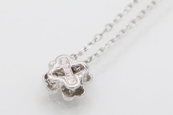 ミキモト　K18WG ダイアイリペンダントネックレス 0.07ct 3.00g　裏面