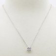 ミキモト　K18WG ダイアイリペンダントネックレス 0.07ct 3.00g　装着イメージ