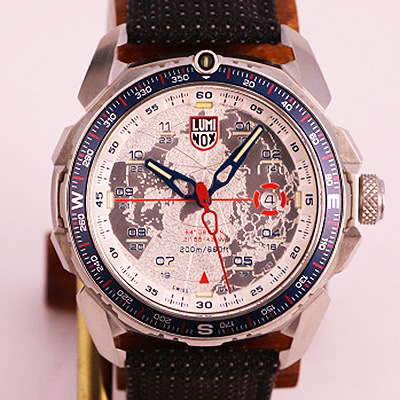 ルミノックス　ＩＣＥ－ＳＡＲ　ＡＲＣＴＩＣ　１２０８ 白銀文字盤　買取