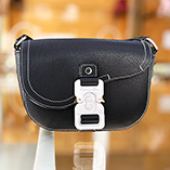 ディオール サドルフラップ付 メッセンジャーバック ミニ ブラック カーフ 買取