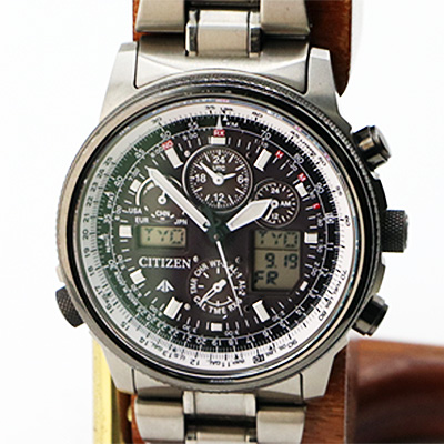 シチズン　プロマスタースカイ　Ｕ６８０－Ｔ０１６６８５　黒文字盤　買取