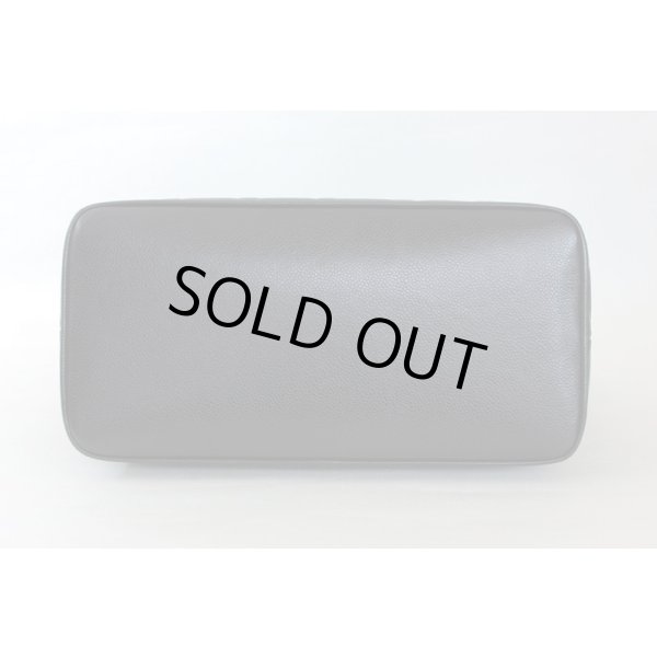 シャネル　復刻トートバック　底面