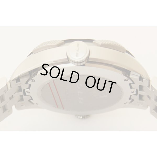 タグ・ホイヤー　SLR　キャリバー17　クロノグラフ　CAG2010　黒文字盤　裏面拡大