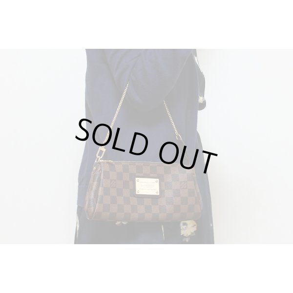 ルイヴィトン　エヴァ N55213　持ったイメージ