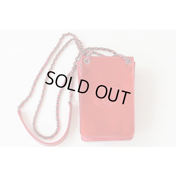 シャネル　トリプルフォン ショルダーバック A92304 レッド　表面