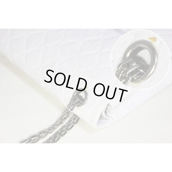 シャネル　2.55ライン Wチェーンショルダーバック A30225 ホワイト ヴィンテージ加工シャネル　2.55ライン Wチェーンショルダーバック A30225 ホワイト ヴィンテージ加工　シミ