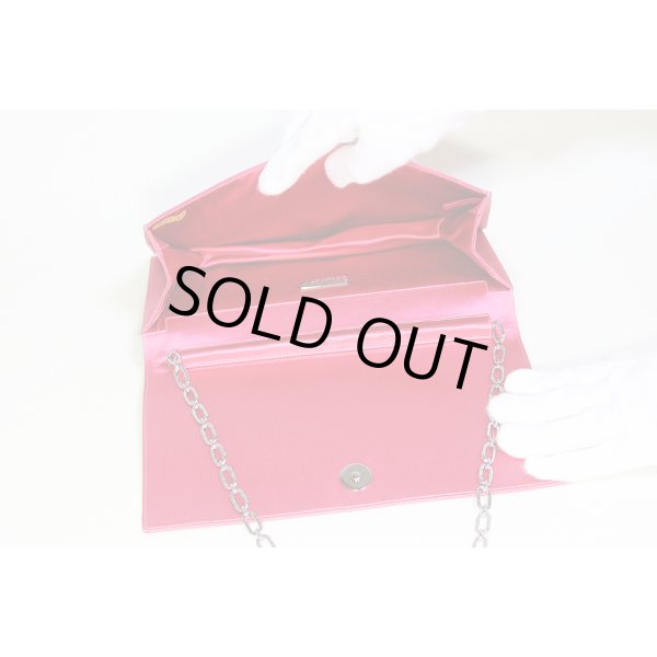 シャネル　クラッチ チェーンバック　ピンク／SIV金具　中身