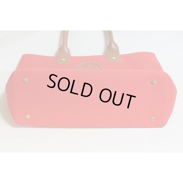 トリーバーチ  トートバック No.79911-02004 オレンジ　底