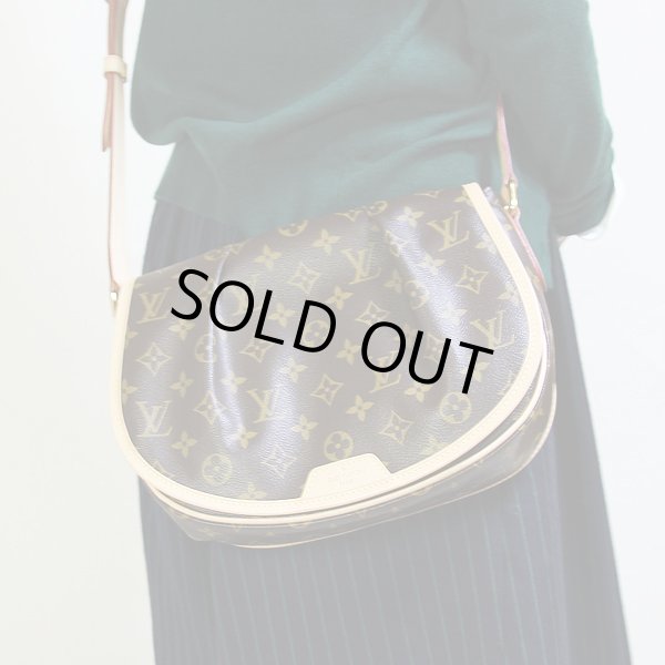 ルイ・ヴィトン　メニルモンタンPM M40474　掛けたイメージ