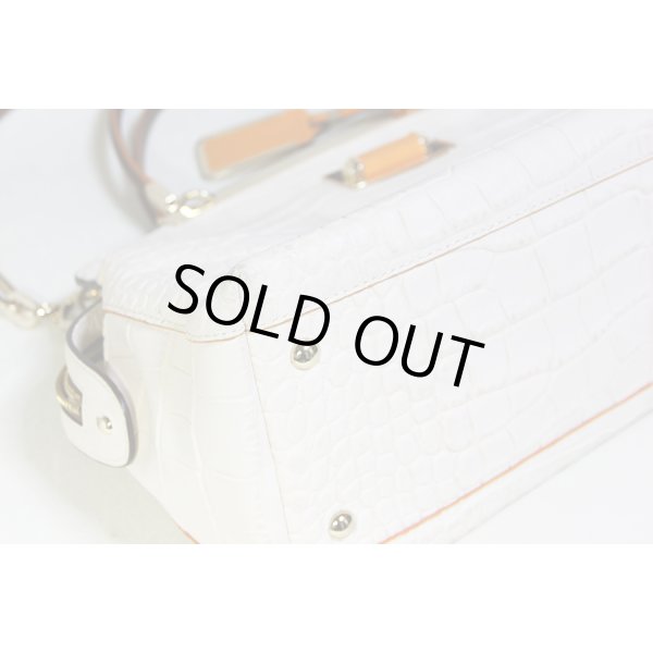 コーチ  2WAYショルダーバック No.A1469-30227 アイボリー　四隅に角スレ、汚れ