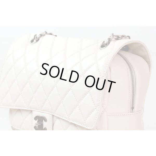 シャネル　パリ・ニューヨークコレクション　Wチェーンショルダーバック　A32461　アイボリー／SIV金具　サイド上部