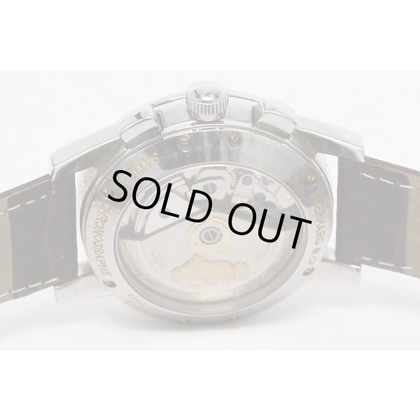 エベラール　タッツィオ　ヌボラーリ　クロノグラフ　31037　黒文字盤　裏面拡大