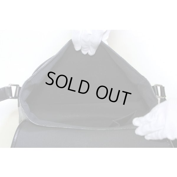 ルイ・ヴィトン　レンツォ N51213　中身