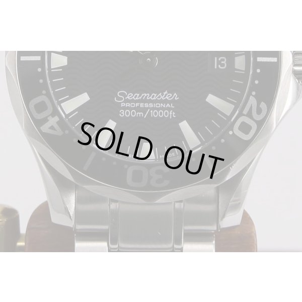 オメガ　シーマスタープロ300　2262.50　黒文字盤　下部拡大