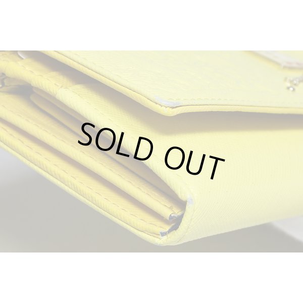 サマンサタバサ プチチョイス　ディズニーコレクション 美女と野獣 ニツ折長サイフ イエロー　角スレ(1)