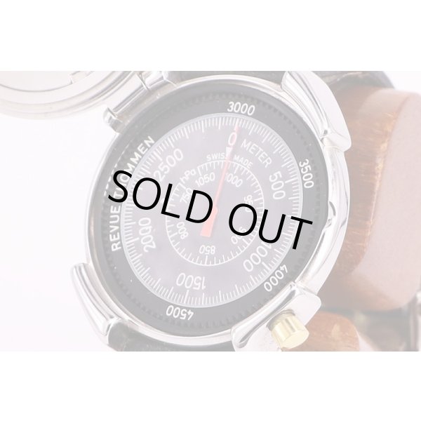 レビュートーメン　アルティマーク　黒文字盤　高度計ユニット　拡大