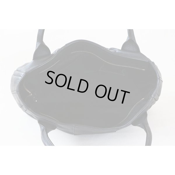 フェラガモ　サルバトーレフェラガモ IZZIE ダブルガンチーニ トートバック GG-21D684 ブラック　中身