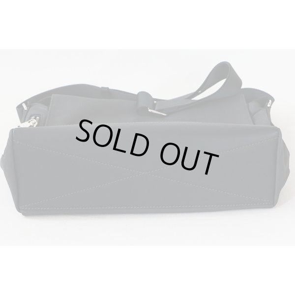 ルイヴィトン　クロス M50443 アスファルトグレー　底