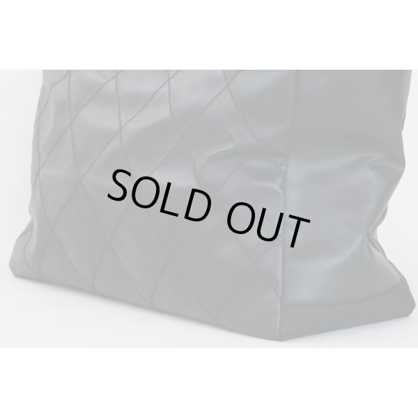 シャネル　パリビアリッツMM A34209 ブラック　サイド下部