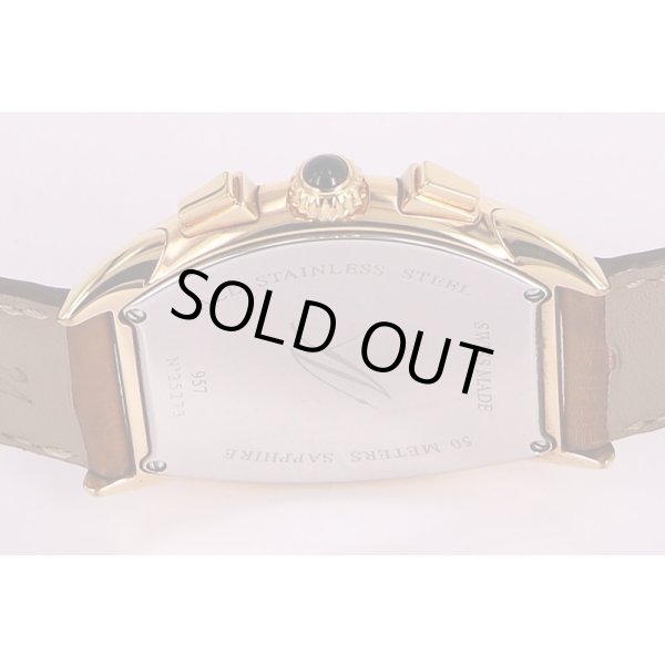 アエロウォッチ　トノー　ムーンフェイス　クロノグラフ　957　銀文字盤　裏面拡大