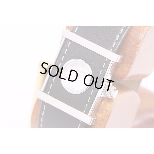 ペキネ　カメレオーネ　白文字盤　サイド