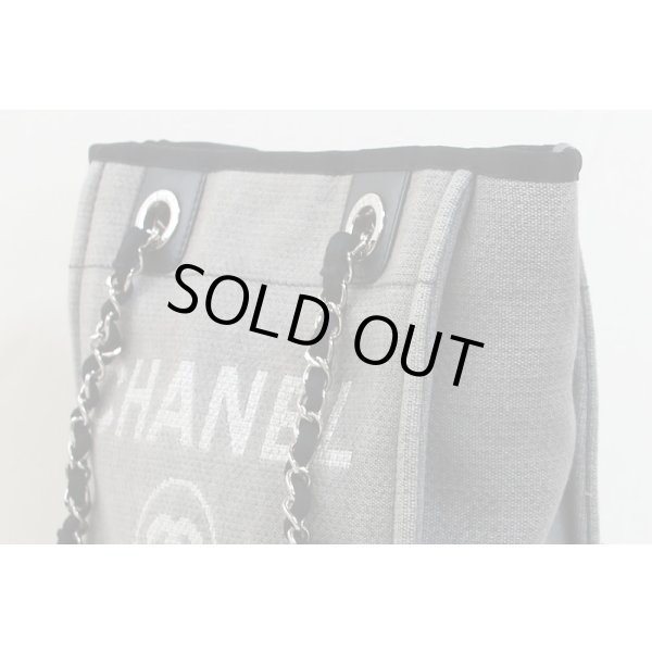 シャネル　ドーヴィル キャンバストートバック A66939 グレー／ブラック　サイド上部