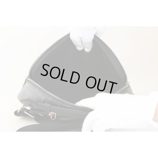 ルイ・ヴィトン  バムバック M42906　中身