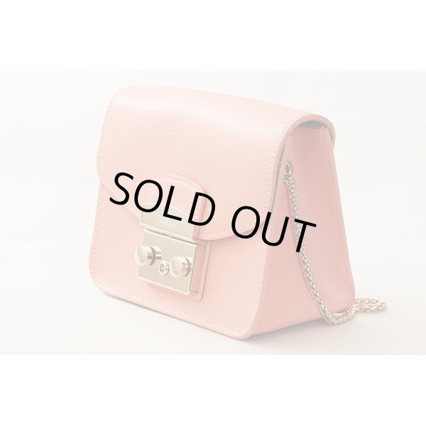 フルラ　METROPOLIS クロスボディ ピンク　サイド