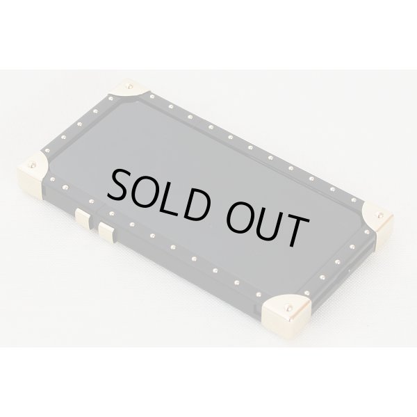 ルイ・ヴィトン　アイ・トランク IPHONE7 M64484　裏面(1)