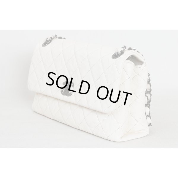 シャネル　チェーンショルダーバック アリボリー／ヴィンテージ金具　サイド