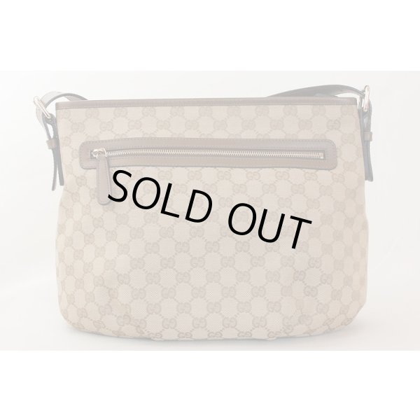 グッチ　ショルダーバック 388930 525040 ベージュ　裏面