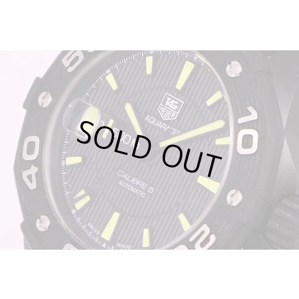 タグ・ホイヤー　アクアレーサー　WAJ2180 キャリバー5 500m 黒文字盤　拡大