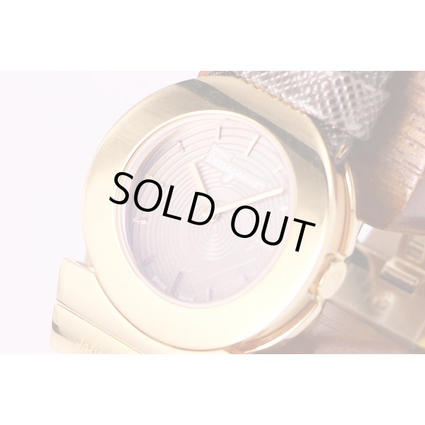 フェラガモ　ガンチーニ　FP5　茶文字盤　サイド拡大