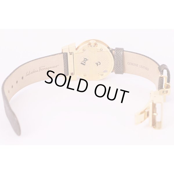 フェラガモ　ガンチーニ　FP5　茶文字盤　革ベルト