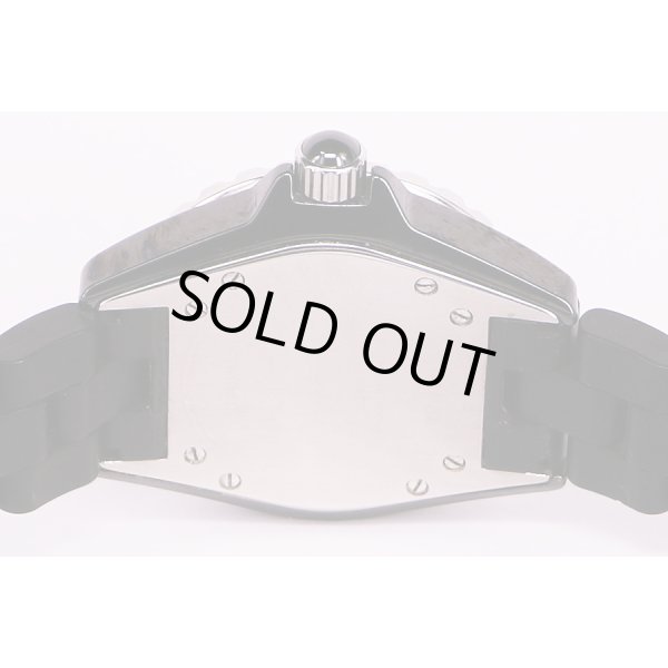 シャネル　J12 H0681　黒文字盤　裏面拡大