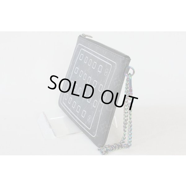 ルイ・ヴィトン　IPAD・ポーチ M64449 ipadのデザイン入り　サイド