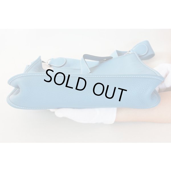 エルメス　エヴリン1 GM ブルージーン／SIV金具　底