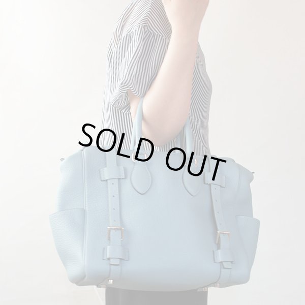 エルメス　ピュールサングル31 060449CK CIEL／SIV金具　持ったイメージ