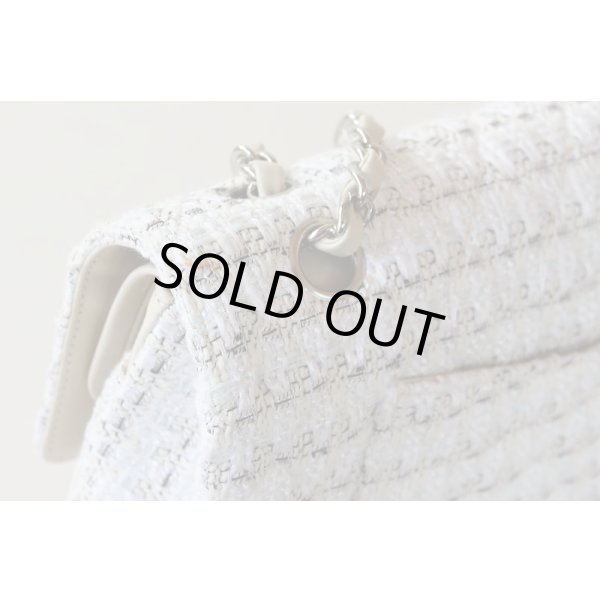 シャネル　マトラッセ Wチェーンショルダーバック 白×水色／SIV金具　シミや小傷(3)