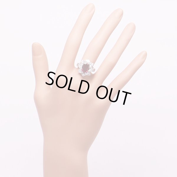 PT900 ルビーダイアイリリング 2.97ct 3.35ct 10.70g　装着イメージ