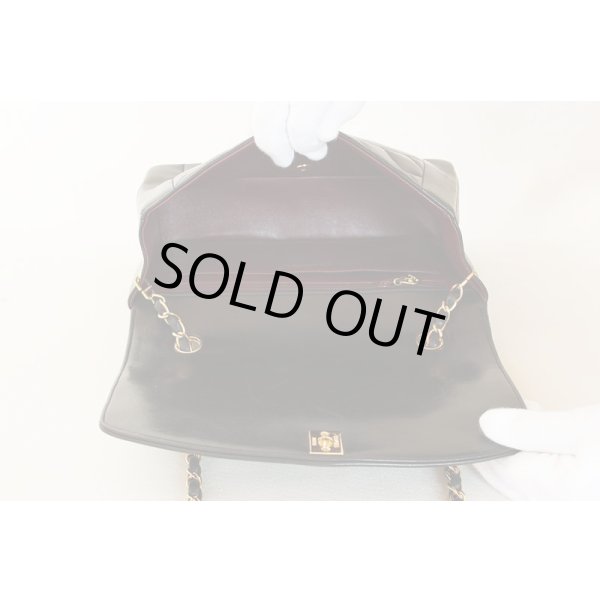 シャネル　マトラッセ チェーンショルダーバック ブラック／ボルドー　中身