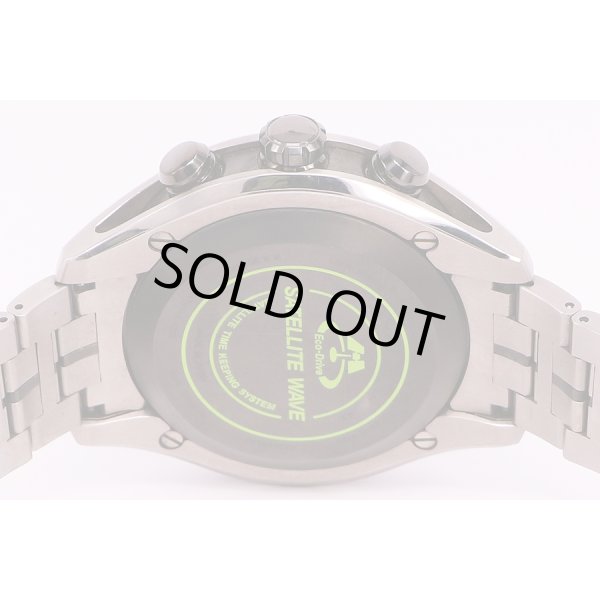 シチズン　サテライトウェーブ　CC1054-56E 黒文字盤　裏面拡大