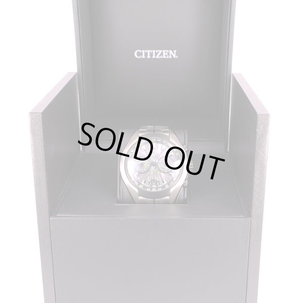 シチズン　サテライトウェーブ　CC1054-56E 黒文字盤　箱