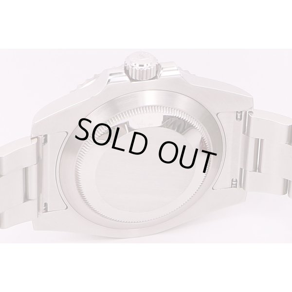 ロレックス　114060 7U5131C8  サブマリーナノンデイト　黒文字盤　裏面拡大