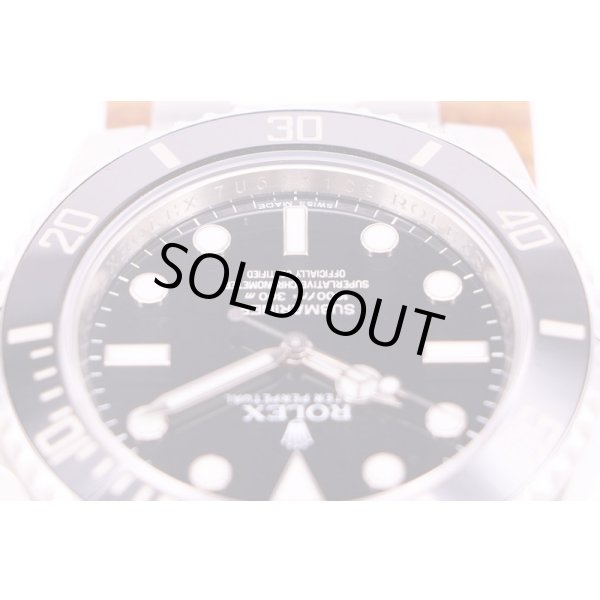 ロレックス　114060 7U5131C8  サブマリーナノンデイト　黒文字盤　拡大