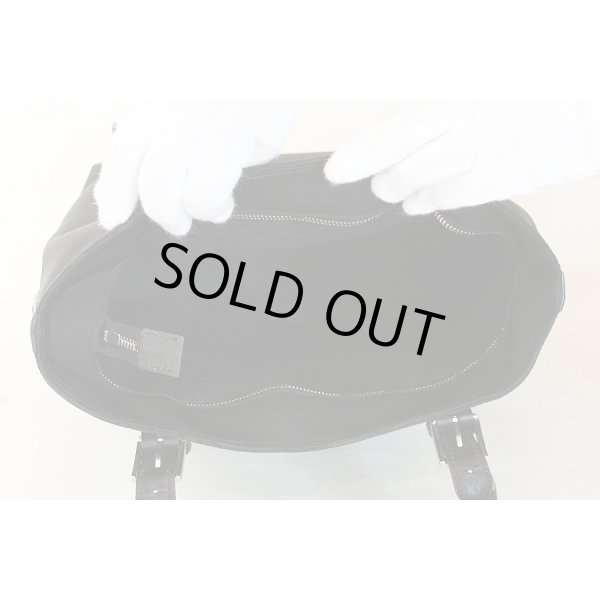 グッチ　トートバック 73737 2123 ブラック　中身