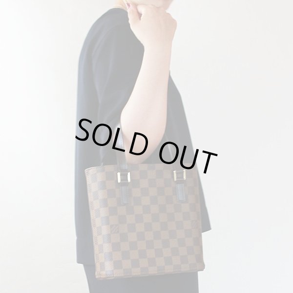 ルイ・ヴィトン　ヴァヴァンPM N51171 スペシャルオーダー　持ったイメージ