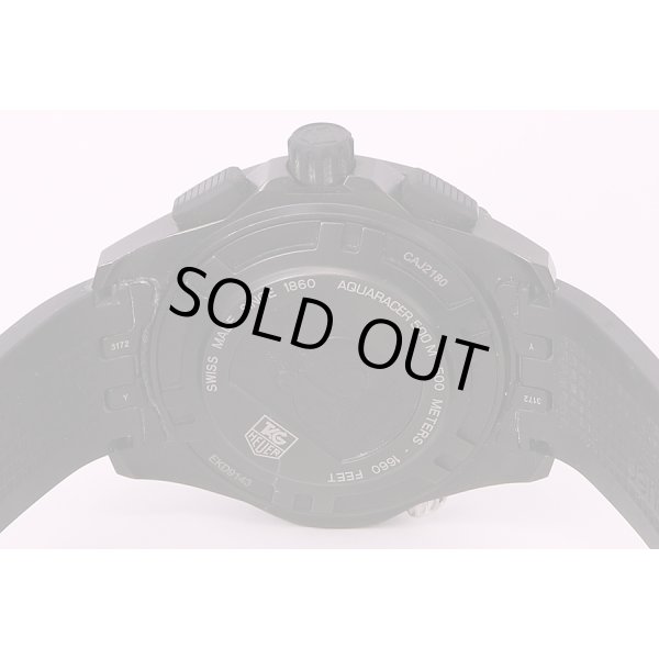 タグ・ホイヤー　アクアレーサー　キャリバー16　クロノグラフ　CAJ2180　黒文字盤　裏面拡大